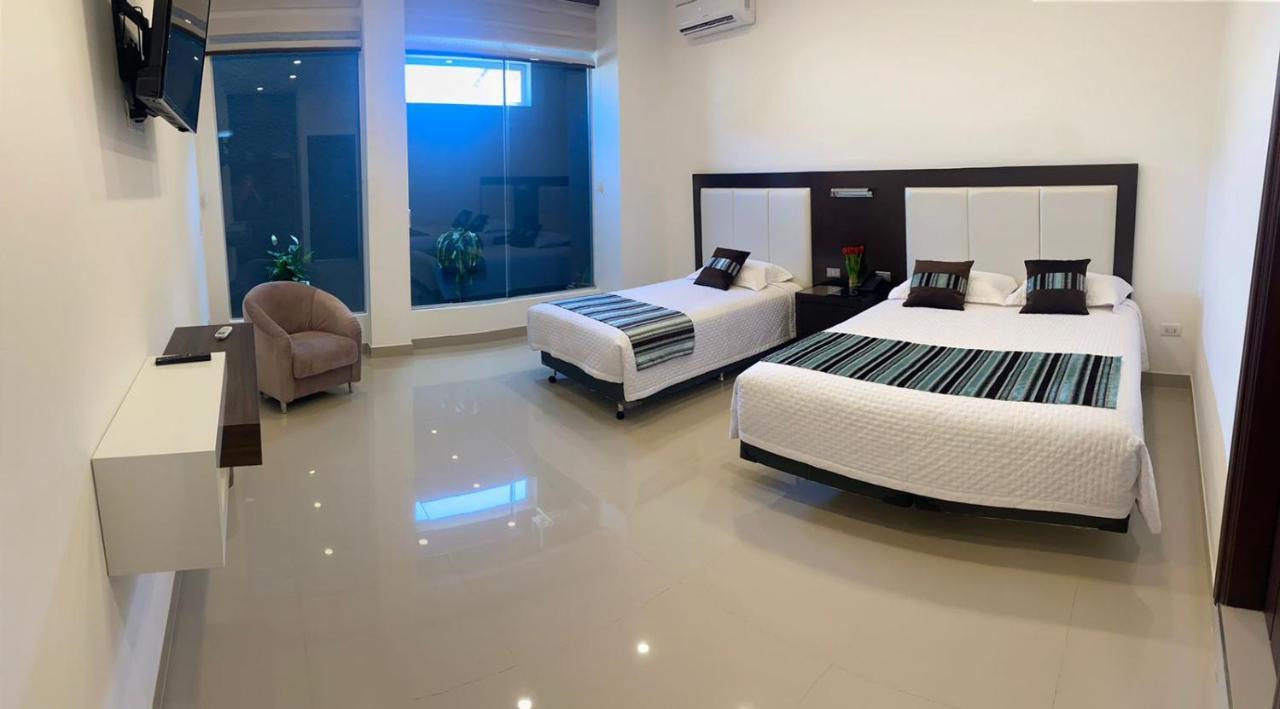 Hotel Innova Tarija Kültér fotó